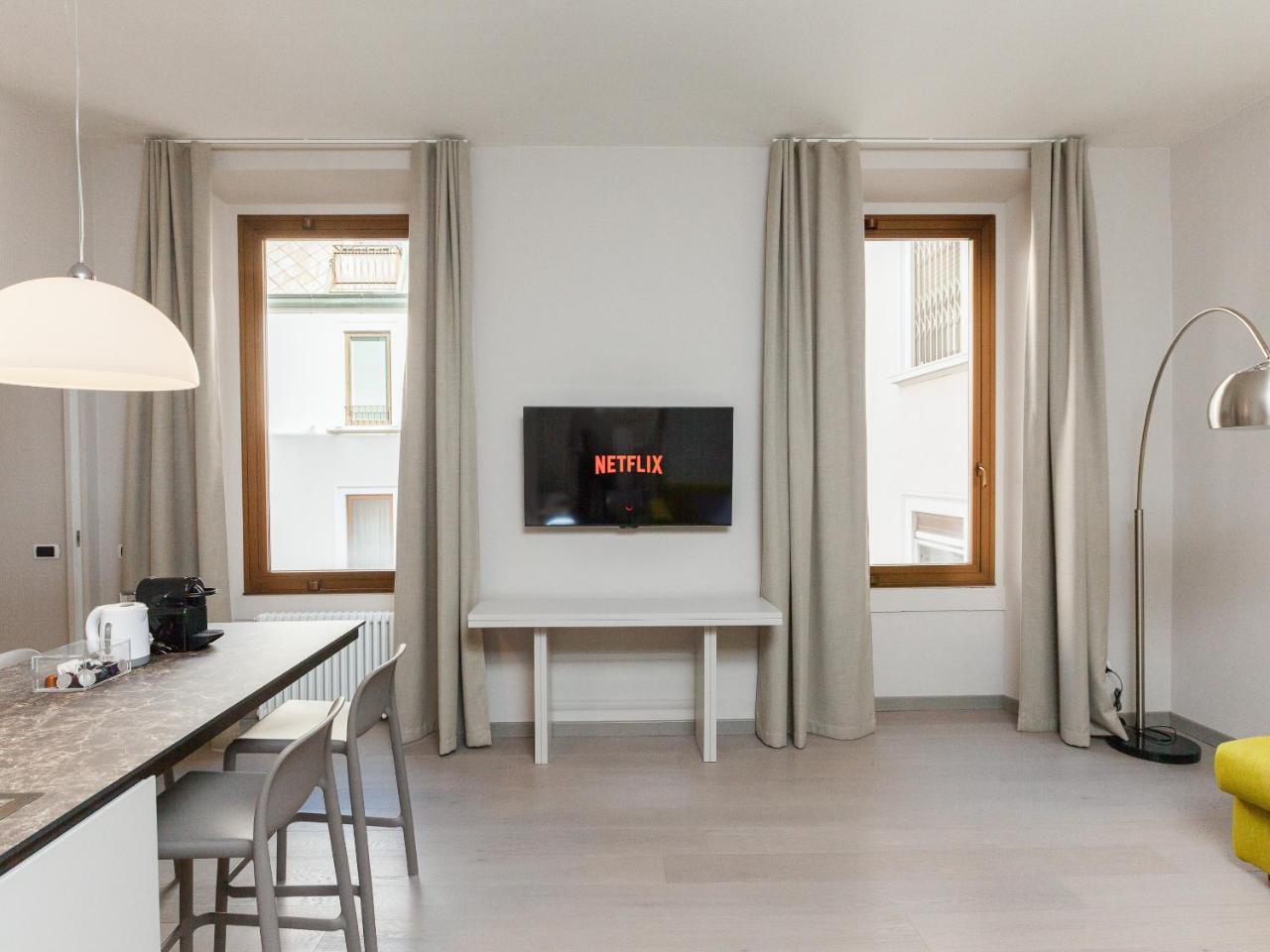 Easyhomes-Duomo Suites & Apartments Milano Eksteriør bilde