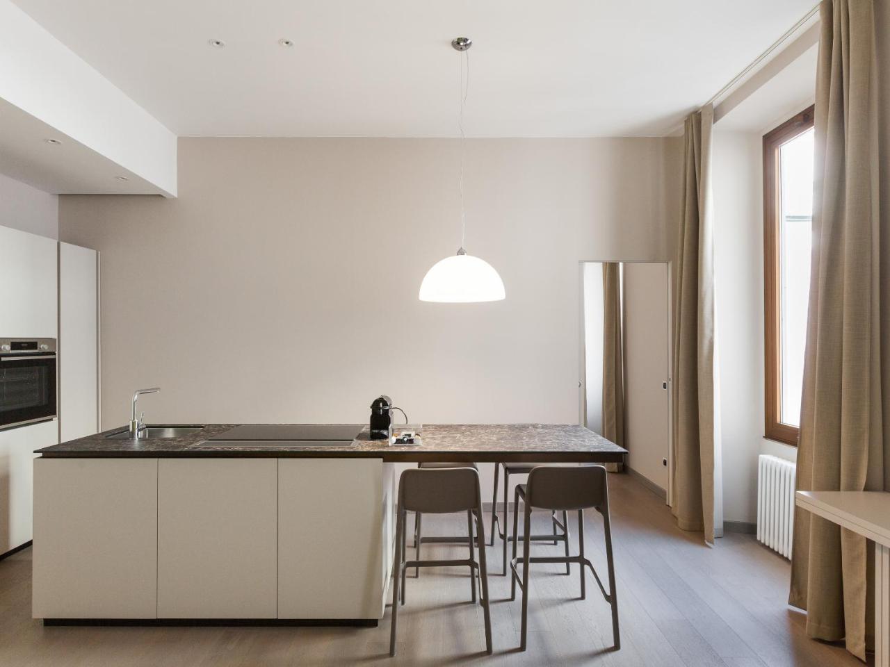 Easyhomes-Duomo Suites & Apartments Milano Eksteriør bilde